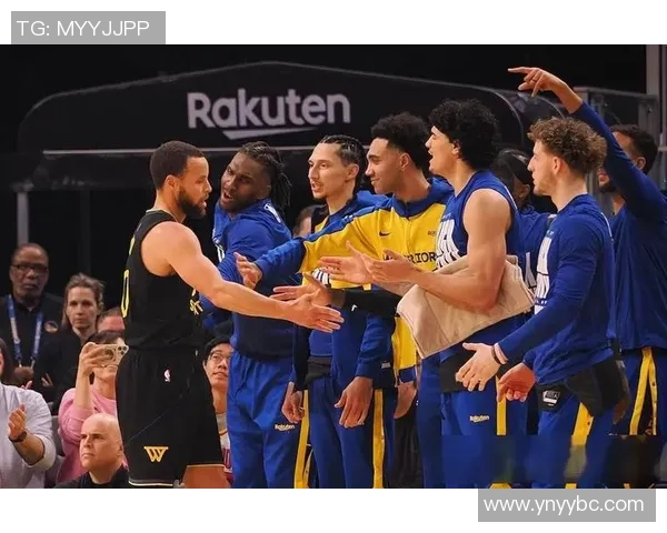 2017年11月14日勇士队与魔术队激战回顾精彩瞬间与赛场亮点分析 2017年11月14日勇士队与魔术队激战回顾精彩瞬间与赛场亮点分析