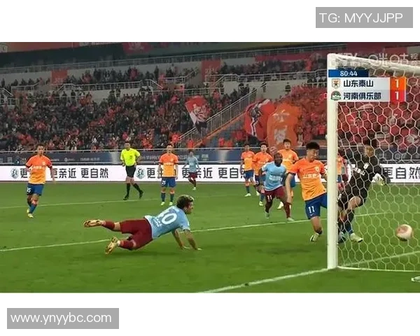 中超精彩对决鲁能迎战河南全力争胜直播盛况不容错过 中超精彩对决鲁能迎战河南全力争胜直播盛况不容错过