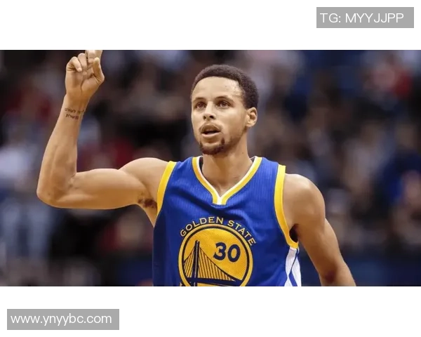 勇士与掘金的巅峰对决库里闪耀时刻再现篮球传奇 勇士与掘金的巅峰对决库里闪耀时刻再现篮球传奇