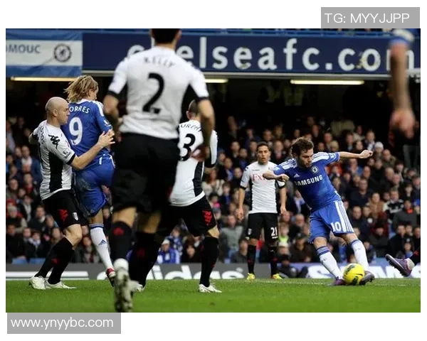 阿斯坦纳与阿普尔的精彩对决揭示足球战术与团队协作的魅力